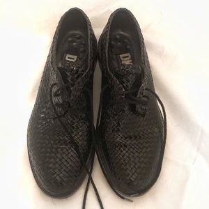 Vintage DKNY Black Weave Oxford Loafer 7.5